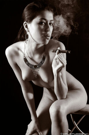 super-hot nymph smoking cigar